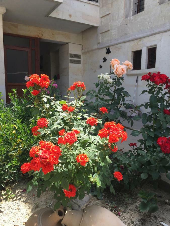 Cappadocia Ozbek Stone House Hotel Goreme Exterior photo